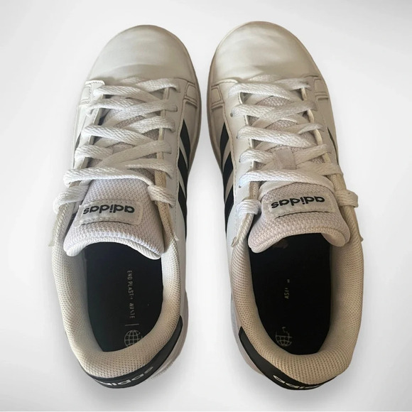 ADIDAS Women's Grand Court 2.0 White And Black Sneakers Size 4 | EUC - Picture 3 of 9